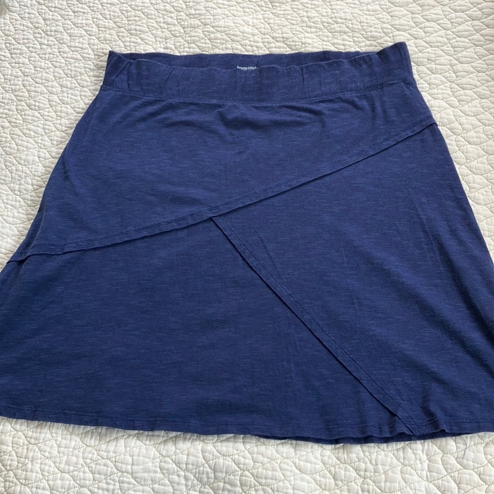 Horny Toad paneled tensel & organic cotton jersey skirt in navy blue, si…